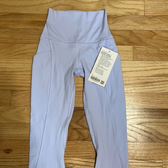 Brand new with tags, Lululemon Align Pant 25” with pockets - Picture 2 of 5